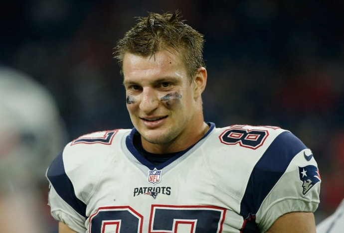 Rob Gronkowski’s ‘next chapter’ was a pitch for CBD oils, and a tearful admission of the toll football takes