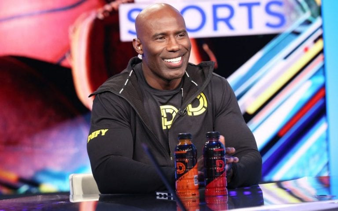 NFL should let players use CBD for pain management, says Hall of Fame rusher Terrell Davis